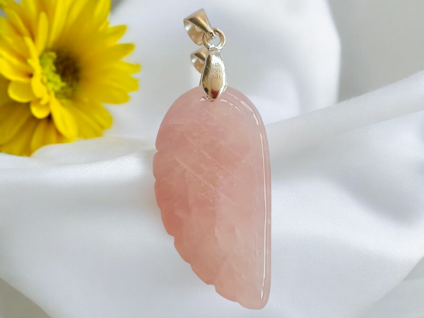 pendentif quartz rose ange